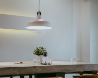 Op zoek naar een stoere eettafel? Ga voor een betonnen look!